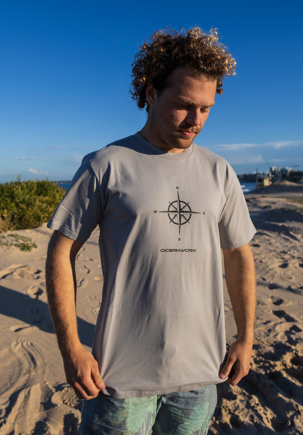 MEN'S TEE'S - COMPASS