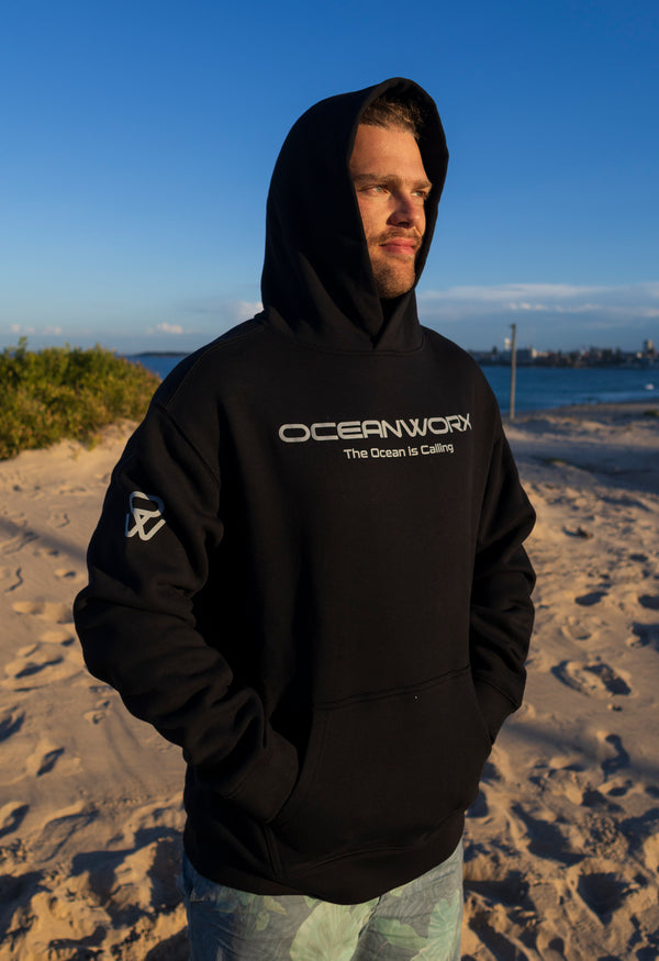 MEN'S HOODIE - Ocean is Calling