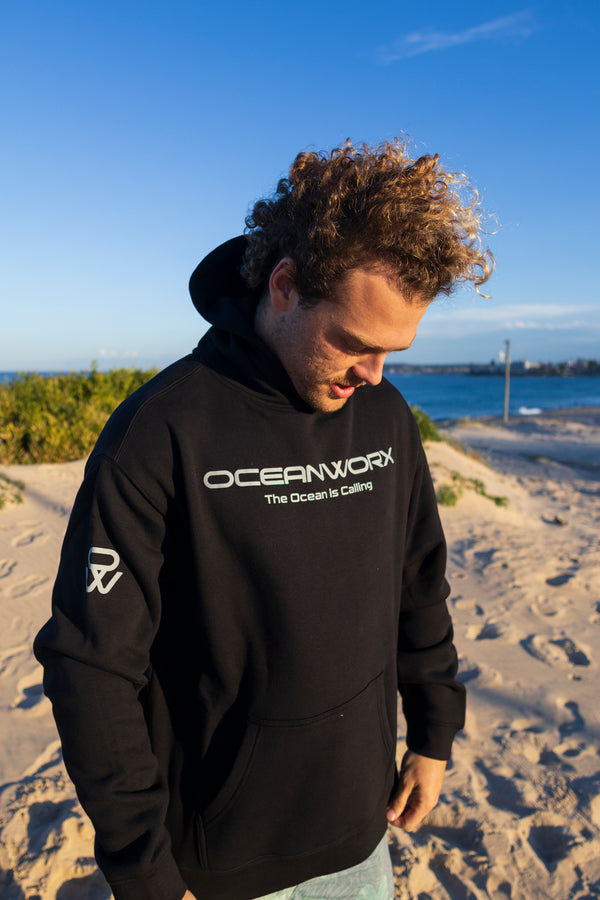 MEN'S HOODIE - Ocean is Calling
