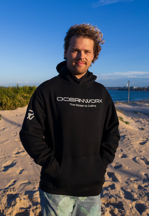 MEN'S HOODIE - Ocean is Calling